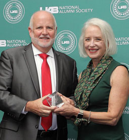 Jack Womack receives an Excellence in Business Award from the UAB National Alumni Society. Womack_lg.jpg