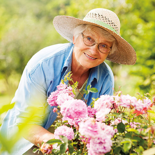Photo of a woman working in her garden. Link to Life Stage Gift Planner Over Age 70 Situations. lsgp_70.jpg
